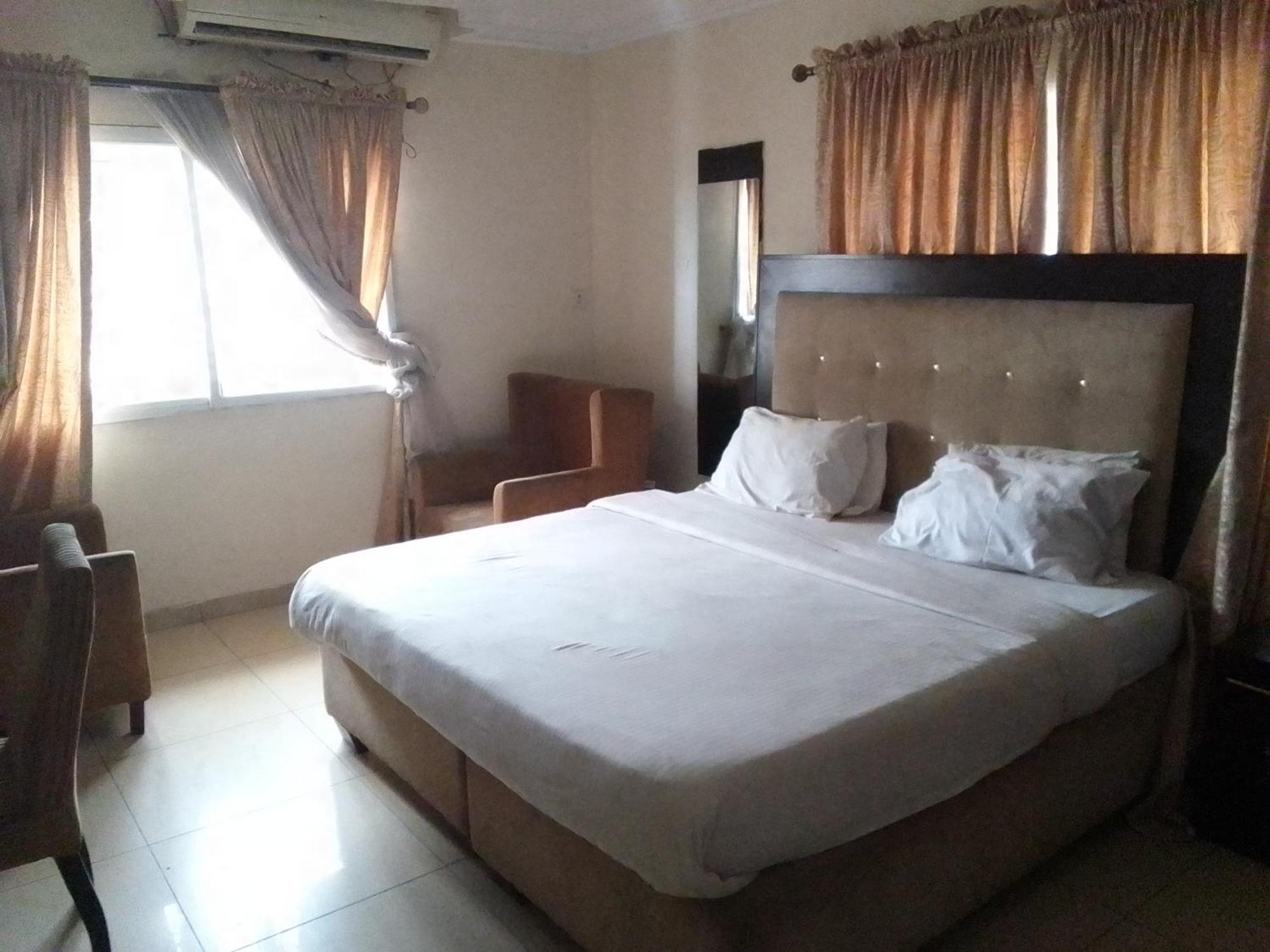 St Theresers Apartment Lodge 2 Lekki Εξωτερικό φωτογραφία