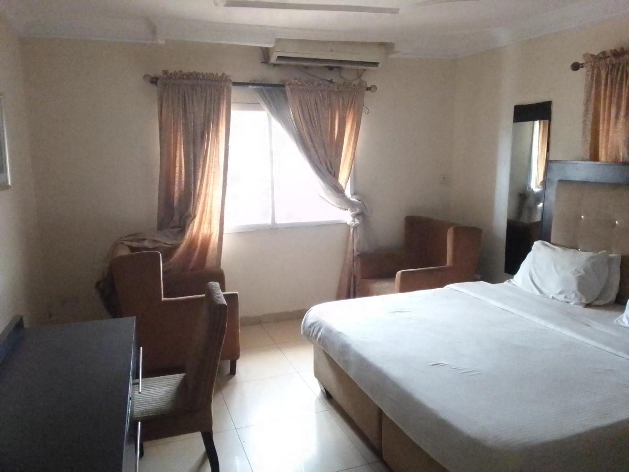 St Theresers Apartment Lodge 2 Lekki Εξωτερικό φωτογραφία