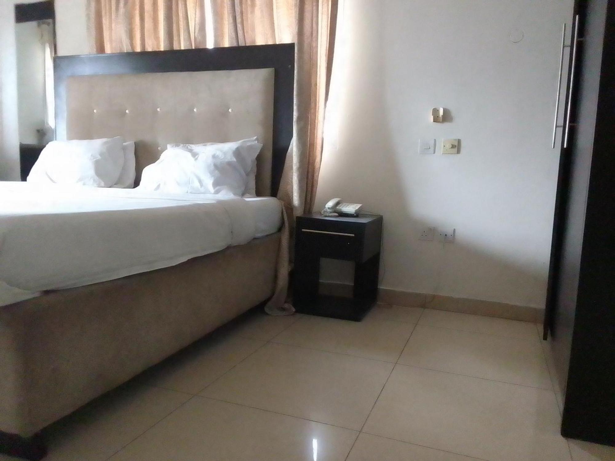 St Theresers Apartment Lodge 2 Lekki Εξωτερικό φωτογραφία